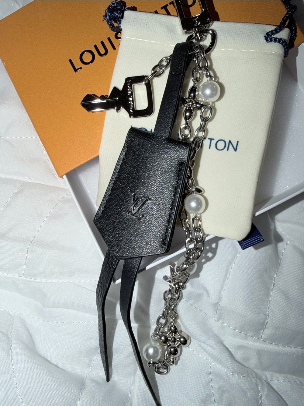 Fashion Black Leather Key & Card Holder Charm